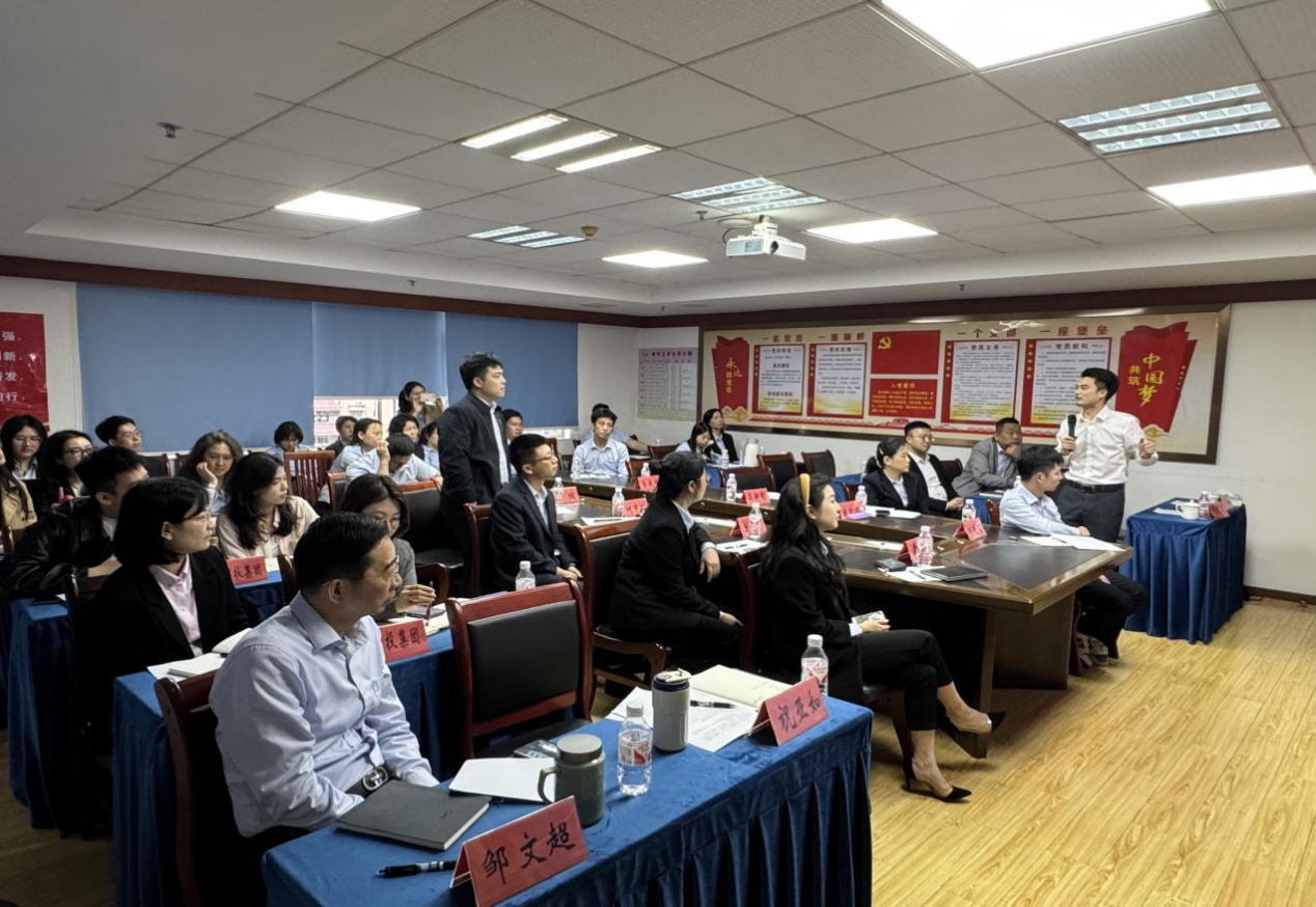 Ezpay(中国)公司携手金叶公司成功举办“AI与办公应用”专题培训(图4)