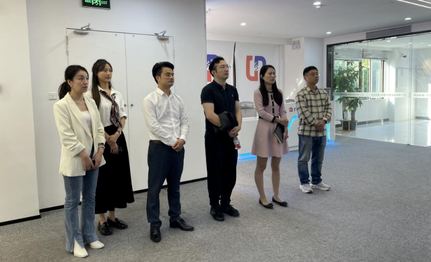北京大学先进制造与机器人学院到Ezpay(中国)公司考察研讨(图1)